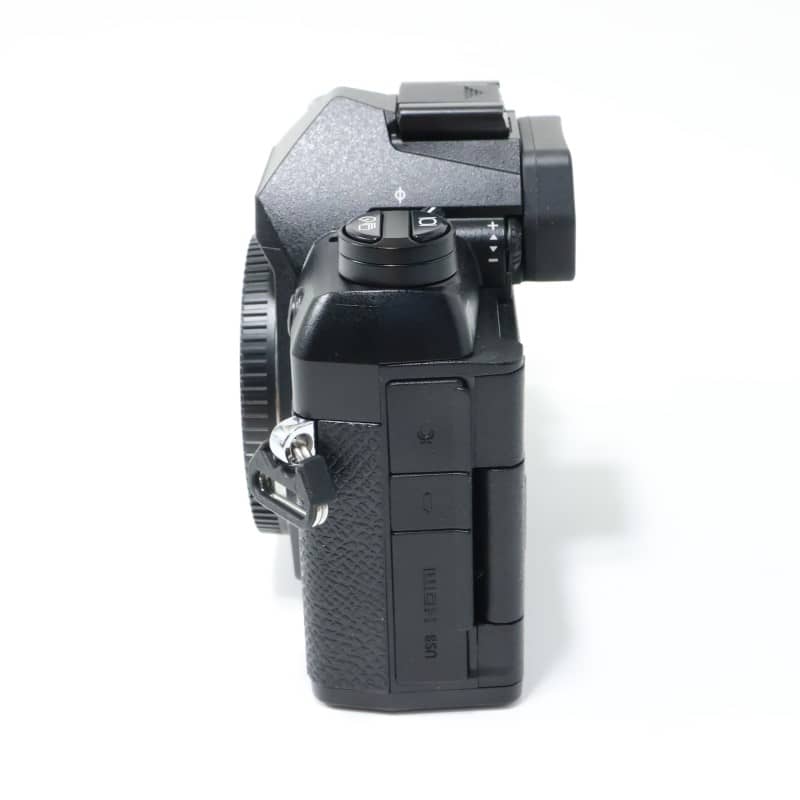 OM SYSTEM OM-5 Mark II ボディー ブラック