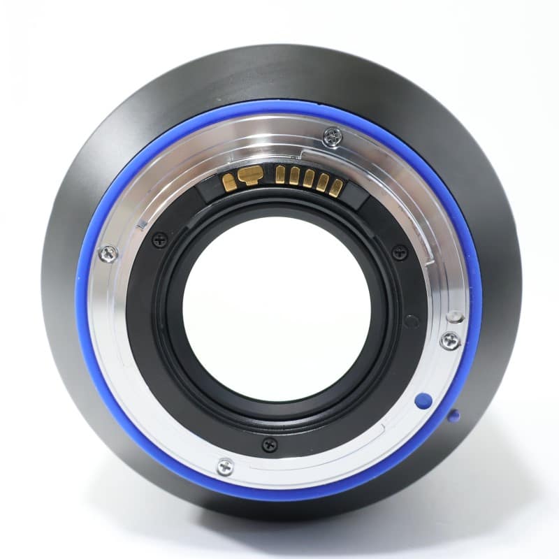 ZEISS Milvus 1.4/85 ZE 中古 C2120131315380｜中古通販フジヤカメラ