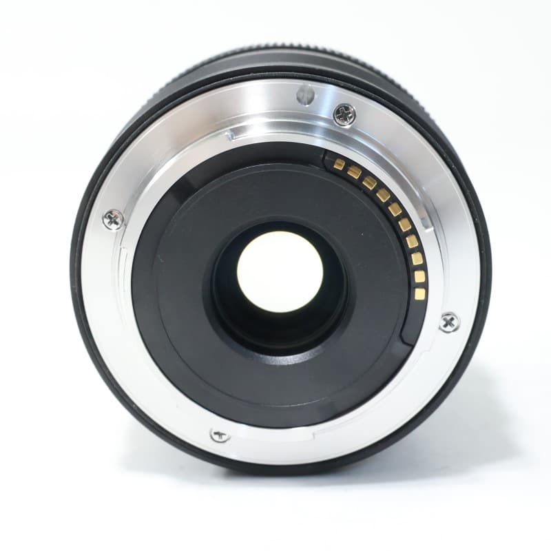 E 11mm F1.8 SEL11F18