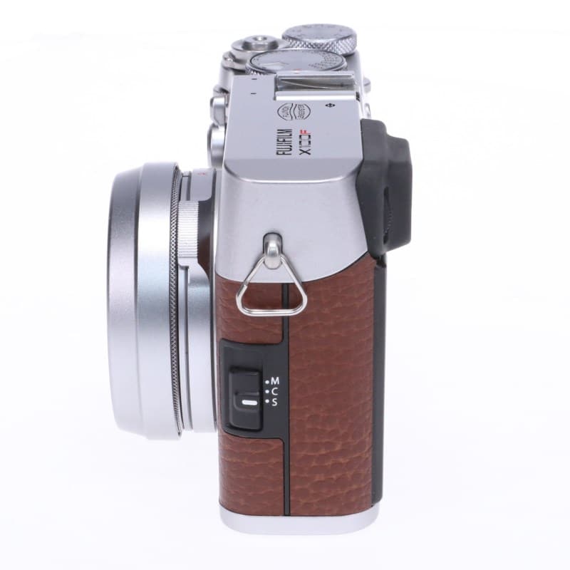富士フイルム FUJIFILM X100F ブラウン AB-ランク 中古｜フジヤカメラ