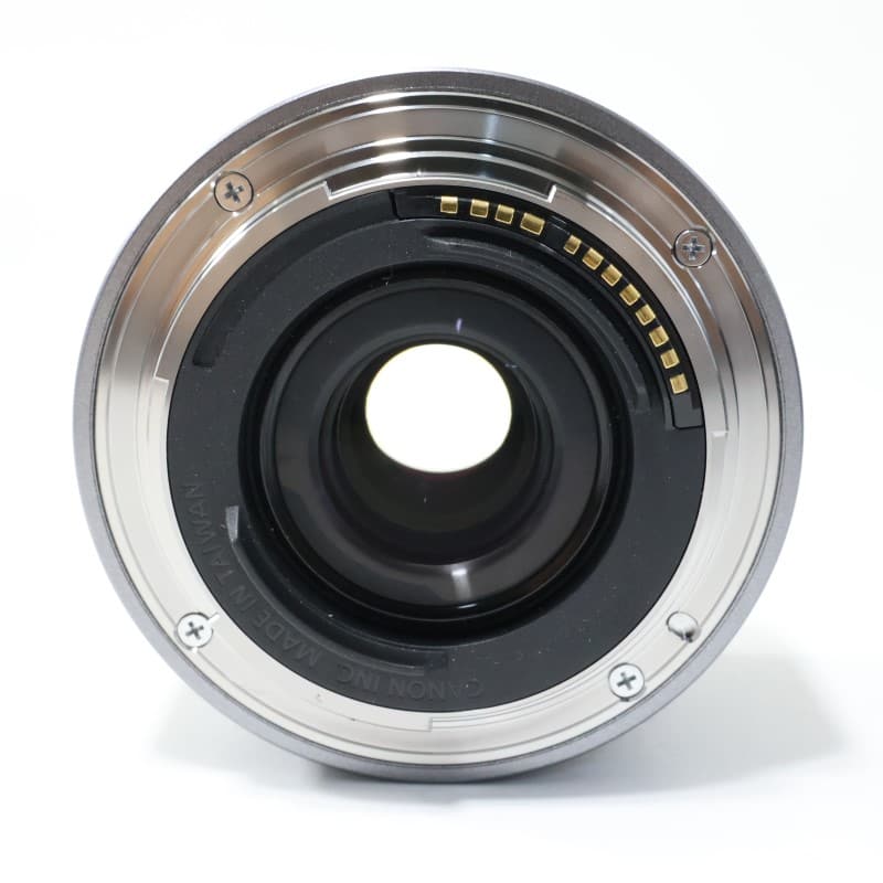 RF16mm F2.8 STM