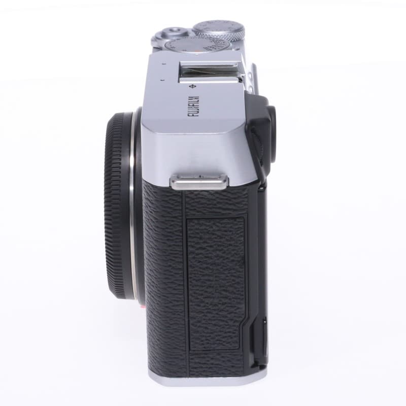 X-E4 シルバー