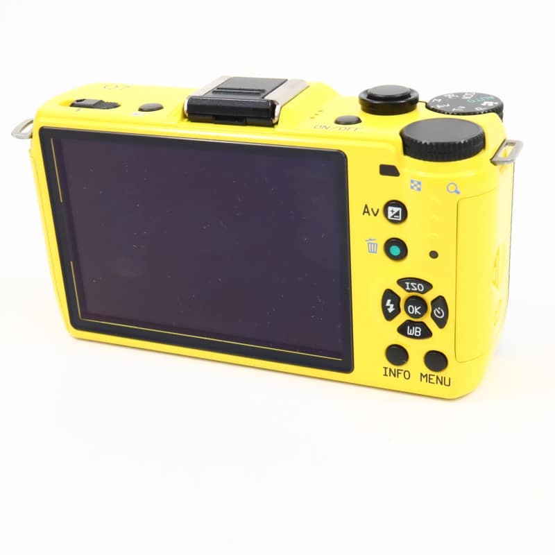 PENTAX Q7 ボディ イエロー