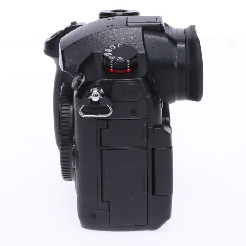 Panasonic LUMIX GH5II ボディ DC-GH5M2 ABランク 中古｜フジヤカメラ