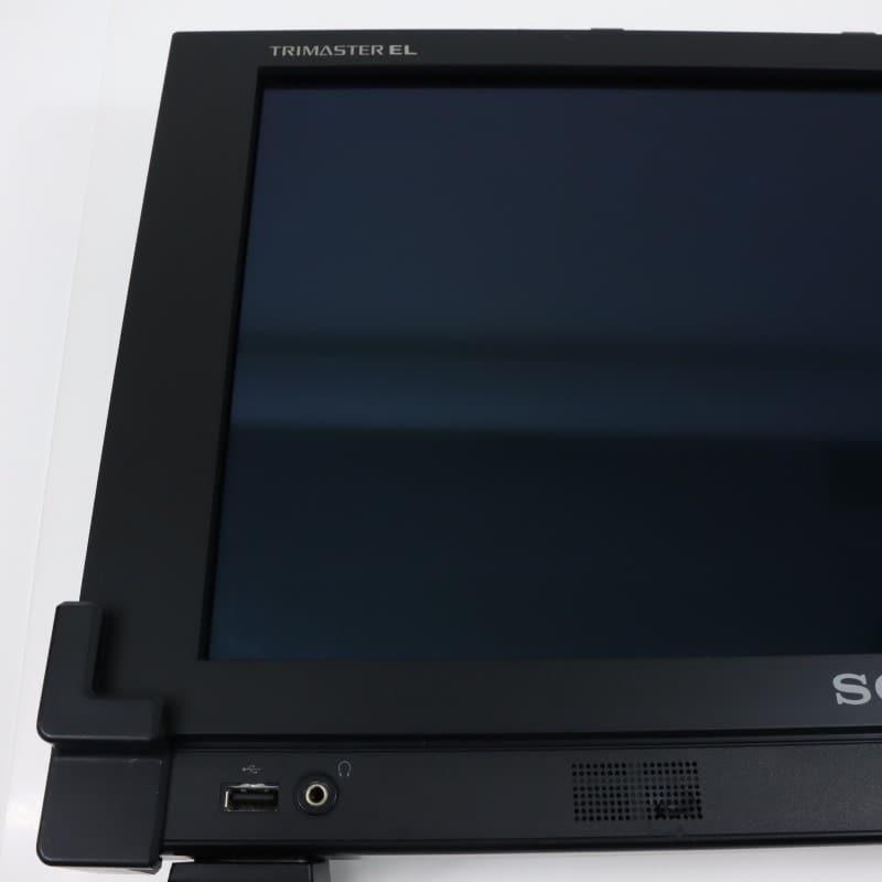 PVM-A170 [17型業務用有機ELモニター]