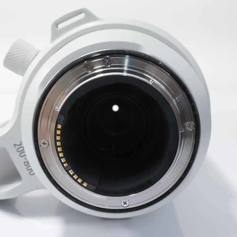 RF200-800mm F6.3-9 IS USM