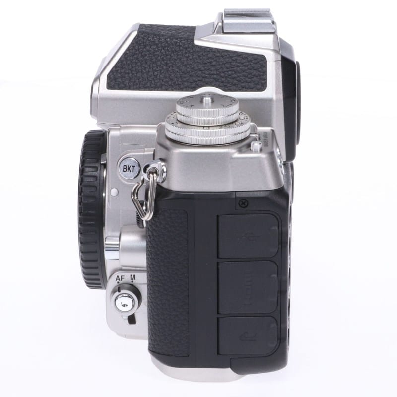 Nikon Df ボディ シルバー ABランク 中古｜フジヤカメラ