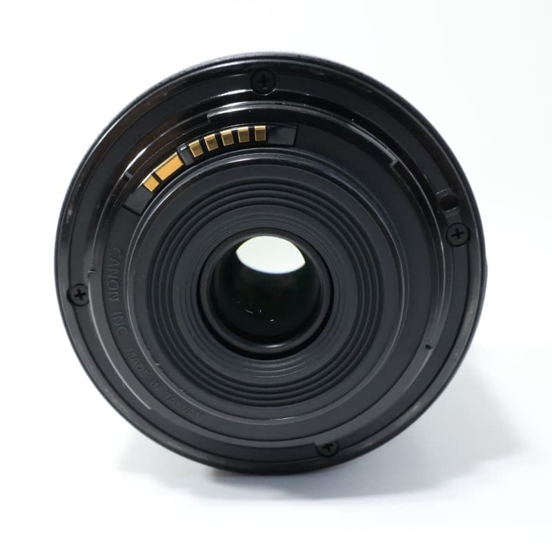 EF-S10-18mm F4.5-5.6 IS STM