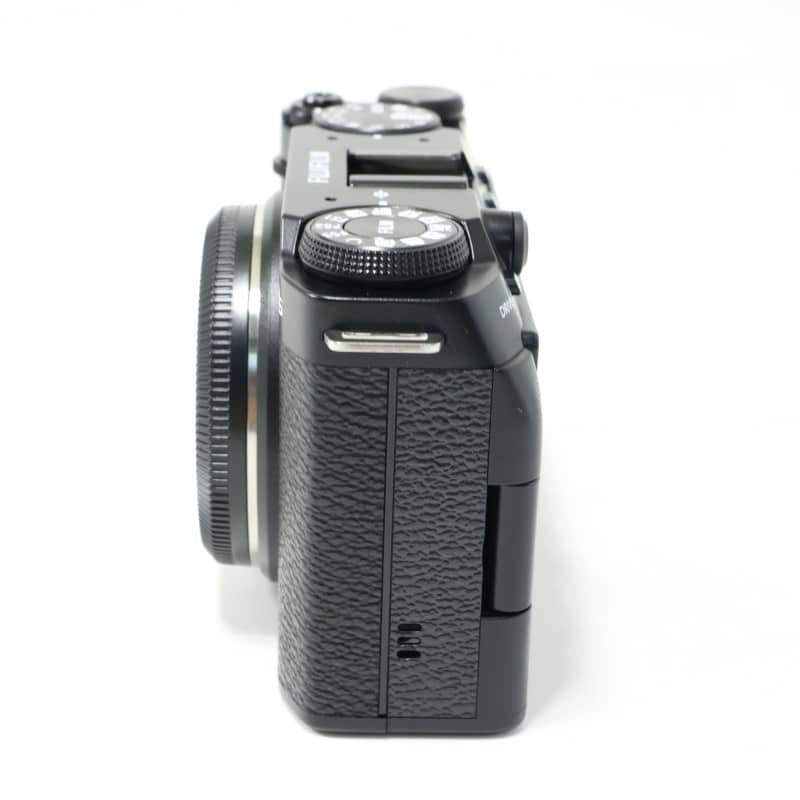 FUJIFILM X-M5 ボディ ブラック