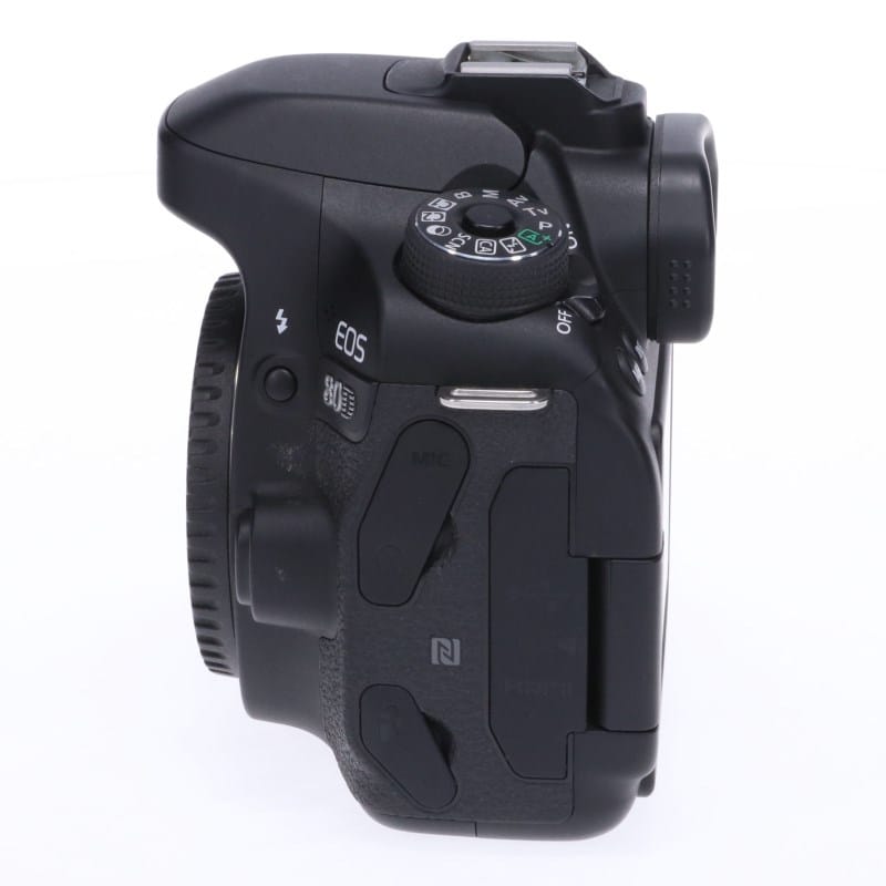 EOS 80D ボディー