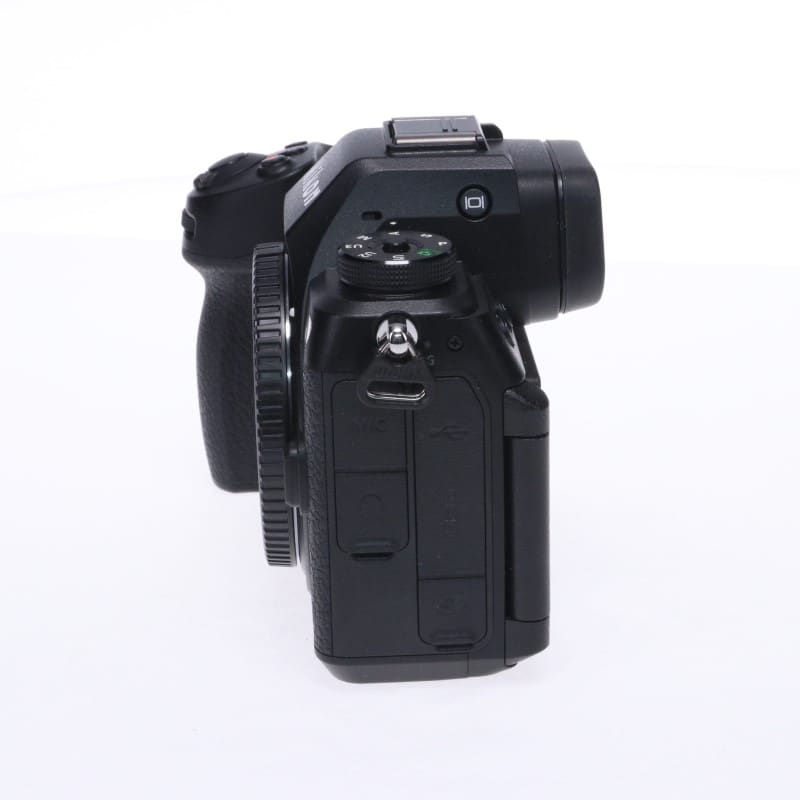 Z6III ボディ