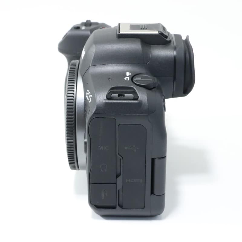 EOS R6 Mark II ボディー