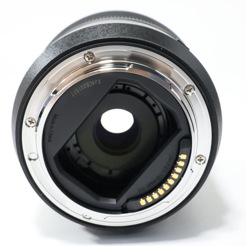 LUMIX S 20-60mm F3.5-5.6 S-R2060