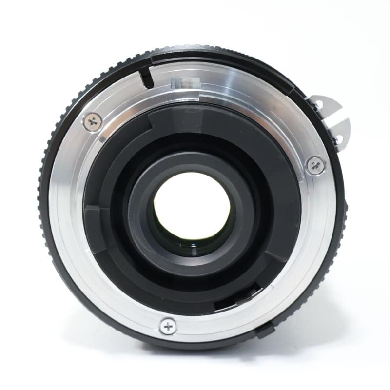 Distagon T* 2.8/25 ZF