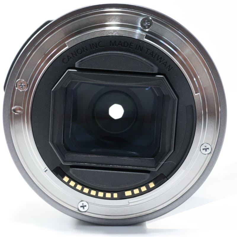 RF28mm F2.8 STM