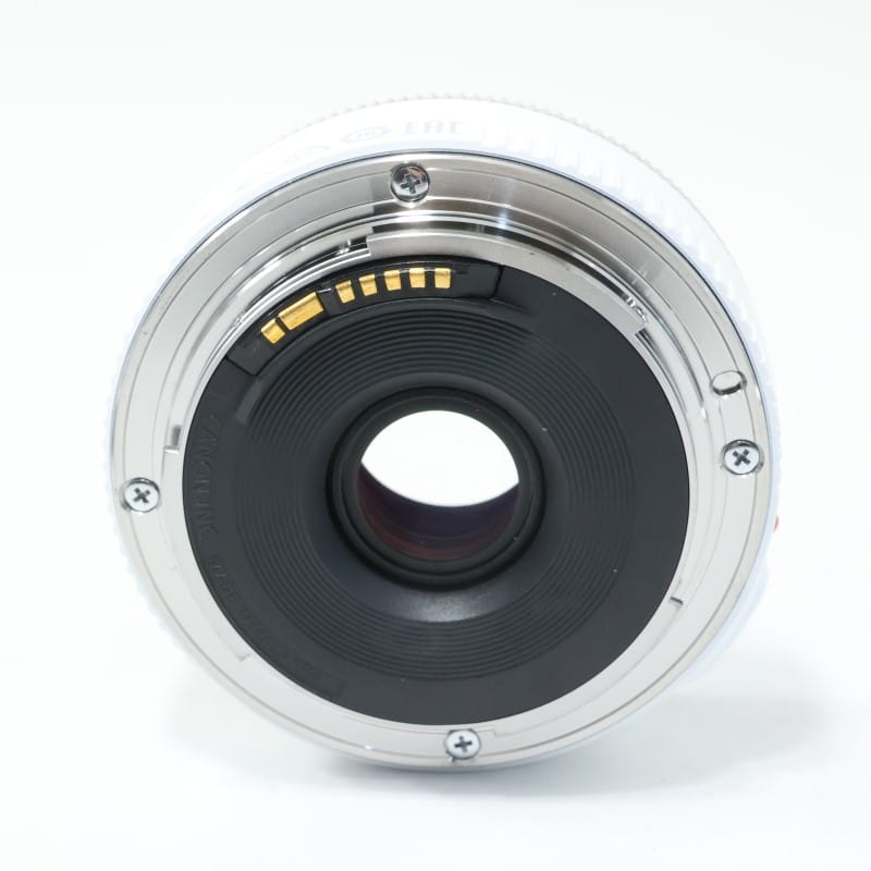 EF 40mm F2.8 STM ホワイト