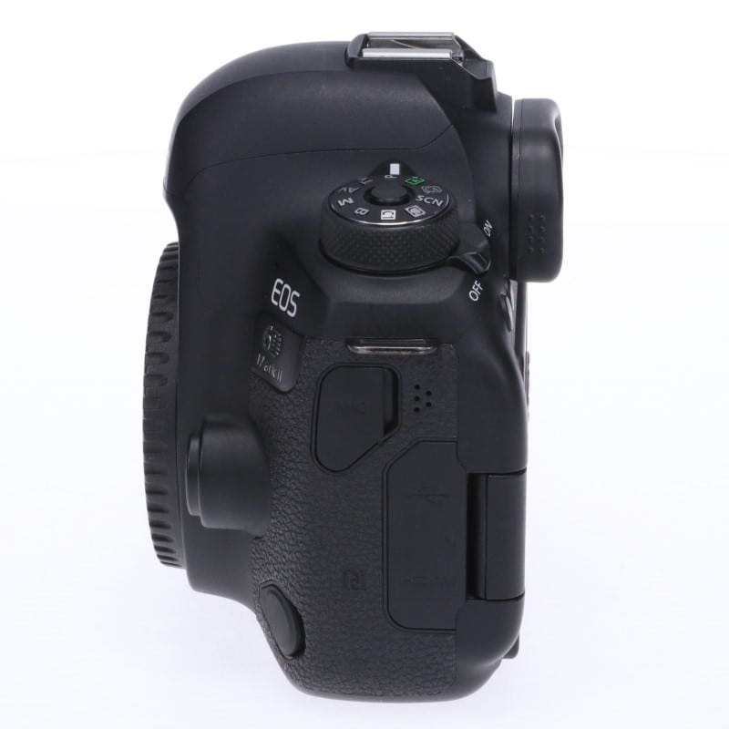 EOS 6D Mark II ボディー