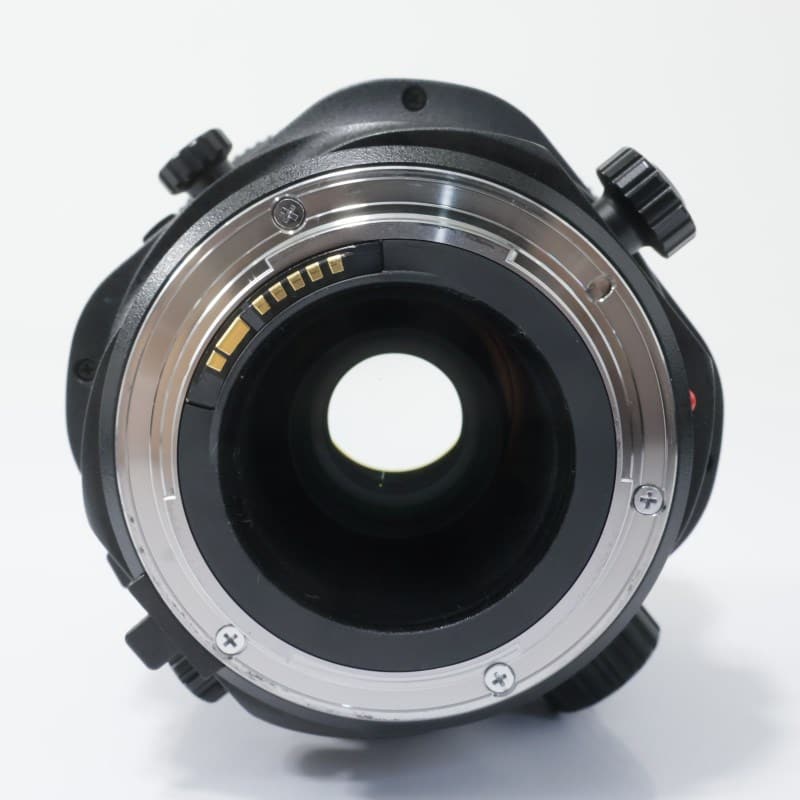 TS-E17mm F4L