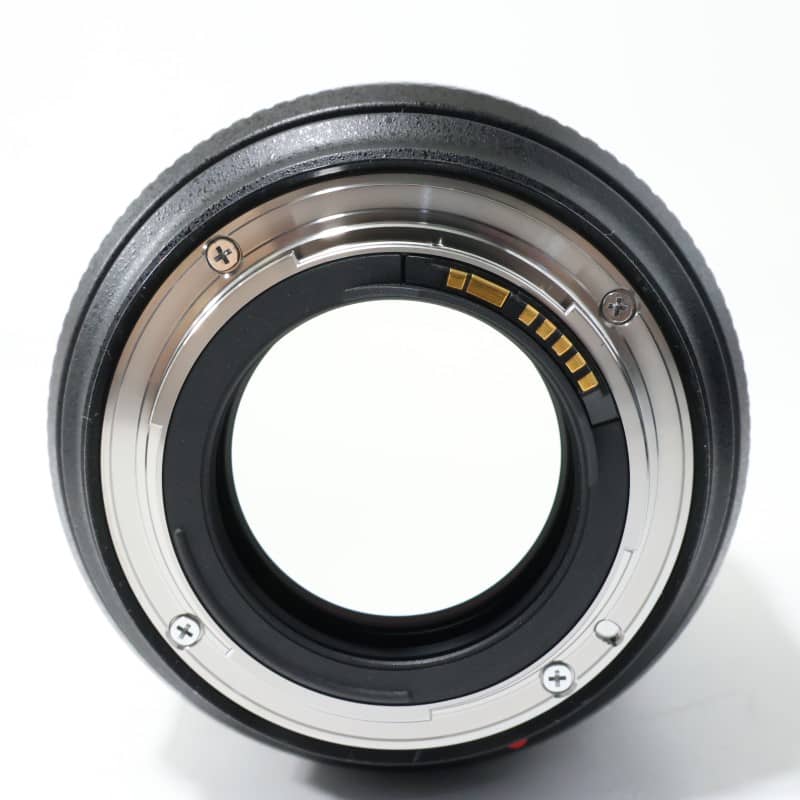 EF85mm F1.4L IS USM