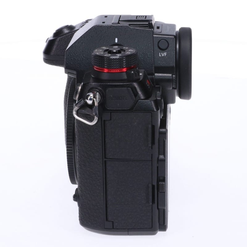 LUMIX S1R ボディ DC-S1R-K