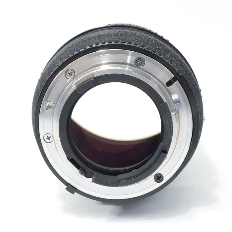 Ai AF DC-Nikkor 105mm f/2D