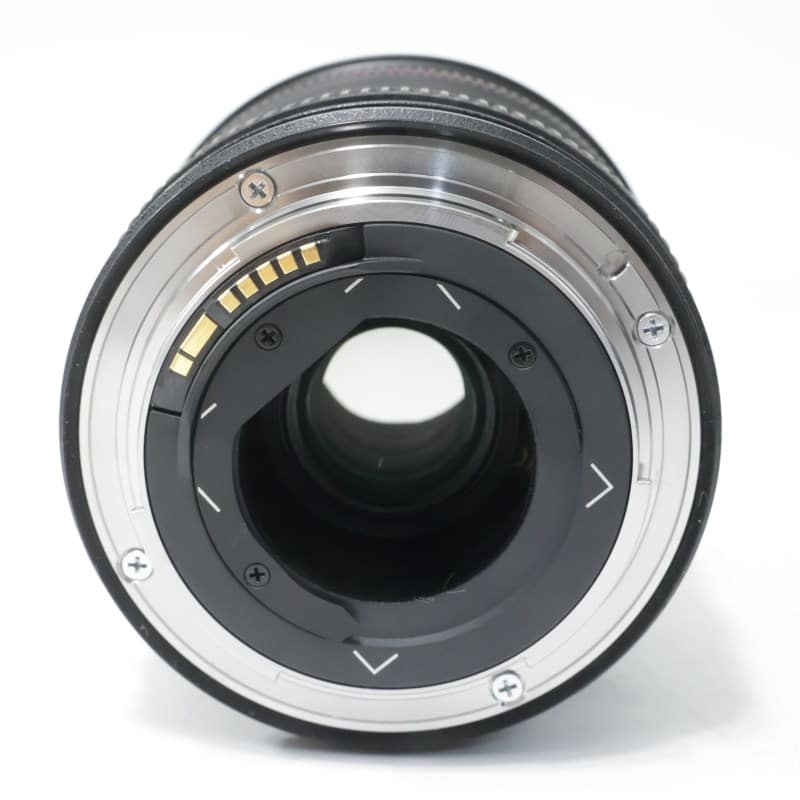 EF8-15mm F4L フィッシュアイ USM