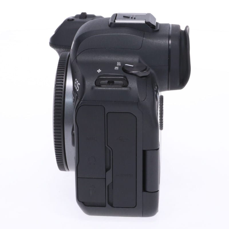 EOS R6 ボディー
