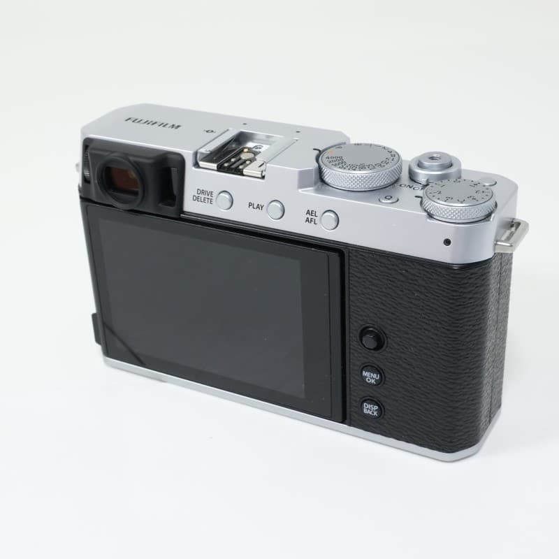 FUJIFILM X-E4 ボディ シルバー
