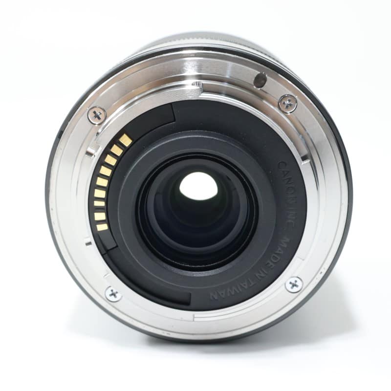 EF-M11-22mm F4-5.6 IS STM