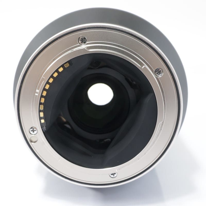 70-300mm F/4.5-6.3 Di III RXD (Model A047) ソニーEマウント