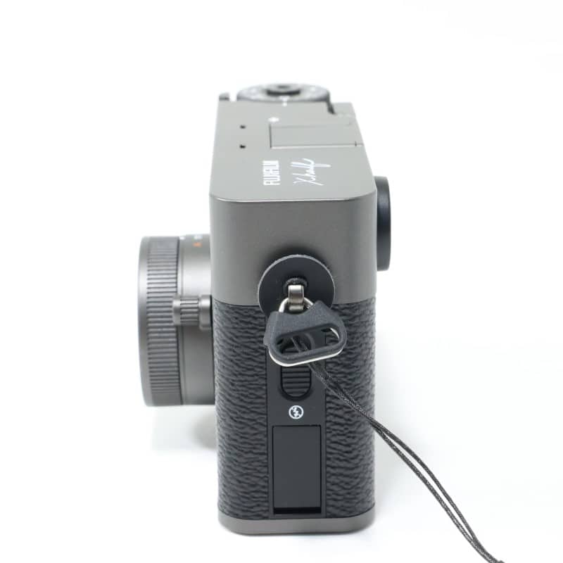 富士フイルム X half (FUJIFILM X-HF1) チャコールシルバー 中古