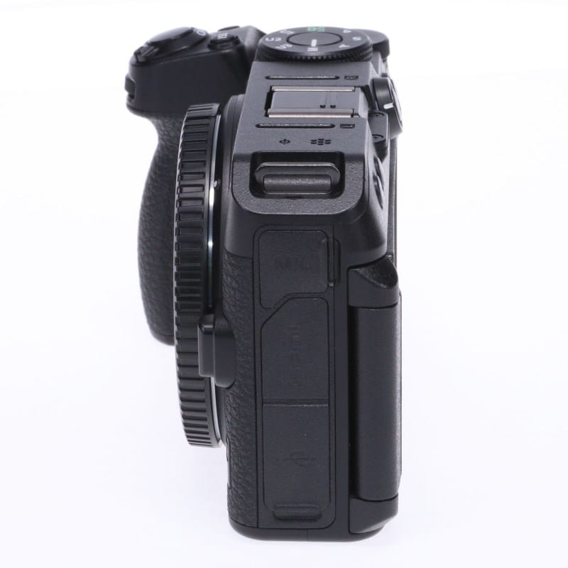 Nikon Z30 ボディ ABランク 中古｜フジヤカメラ