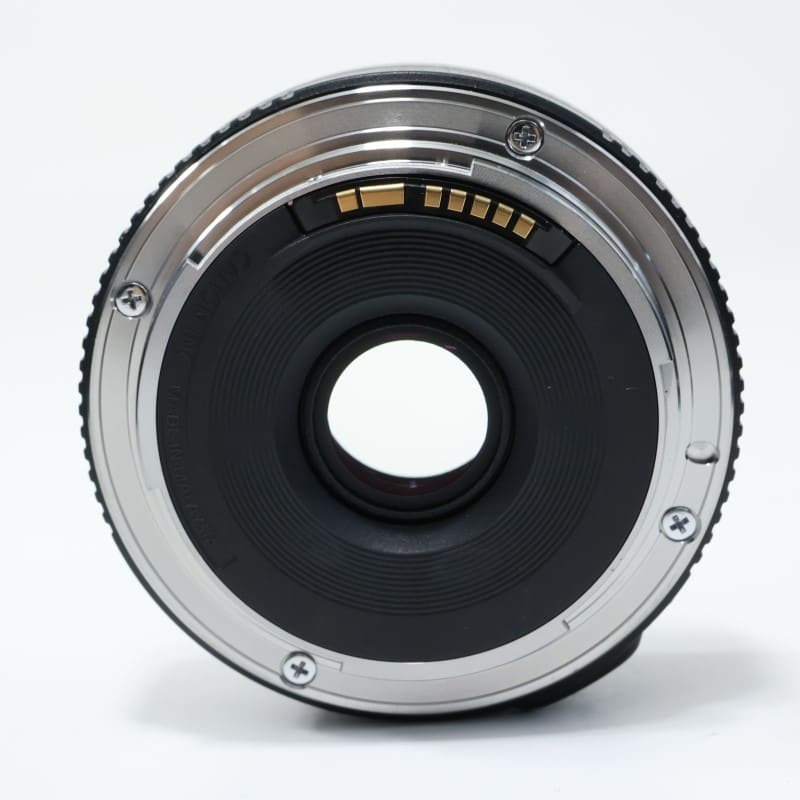 EF 40mm F2.8 STM ブラック