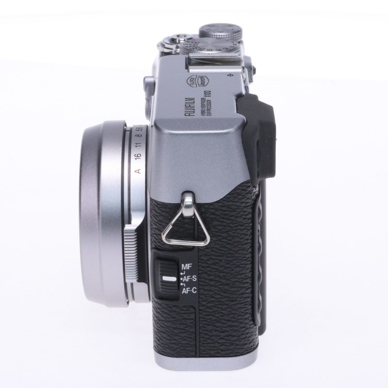 FinePix X100