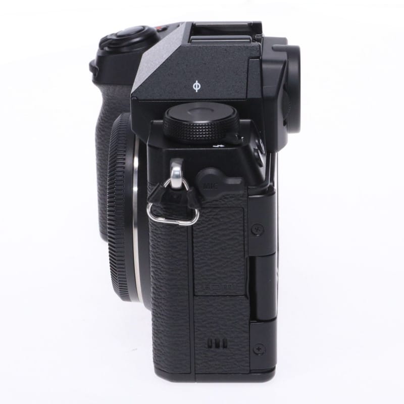 FUJIFILM X-S20 ボディ