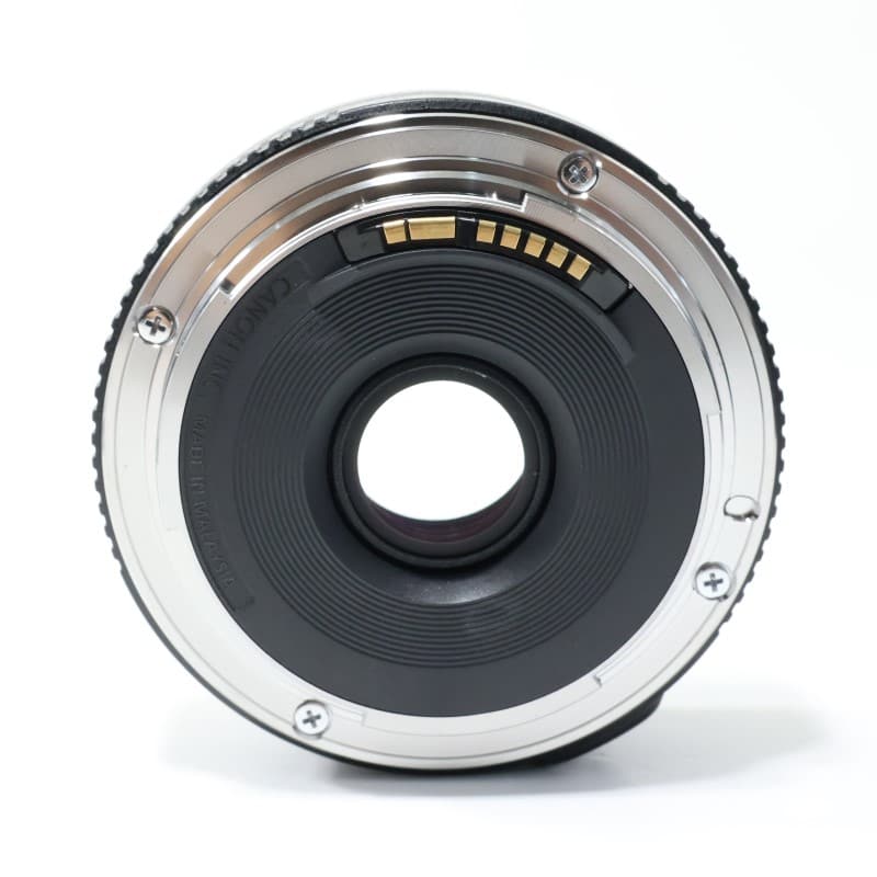 EF 40mm F2.8 STM ブラック