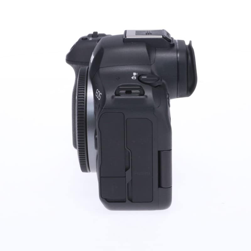 EOS R6 Mark II ボディー