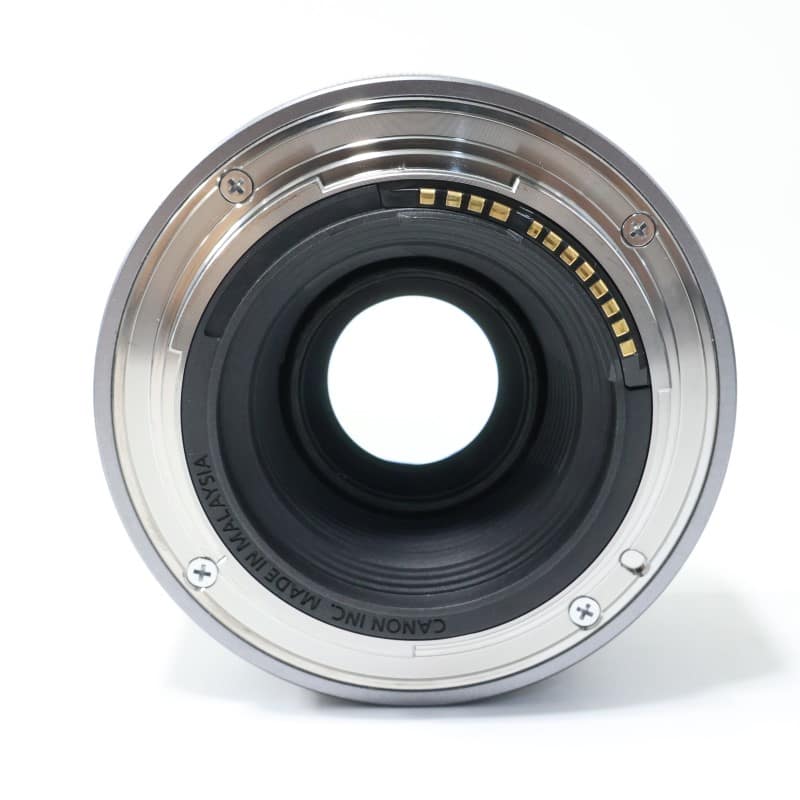 RF50mm F1.8 STM