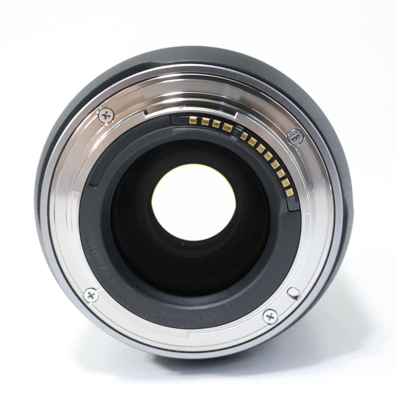 RF85mm F2 MACRO IS STM