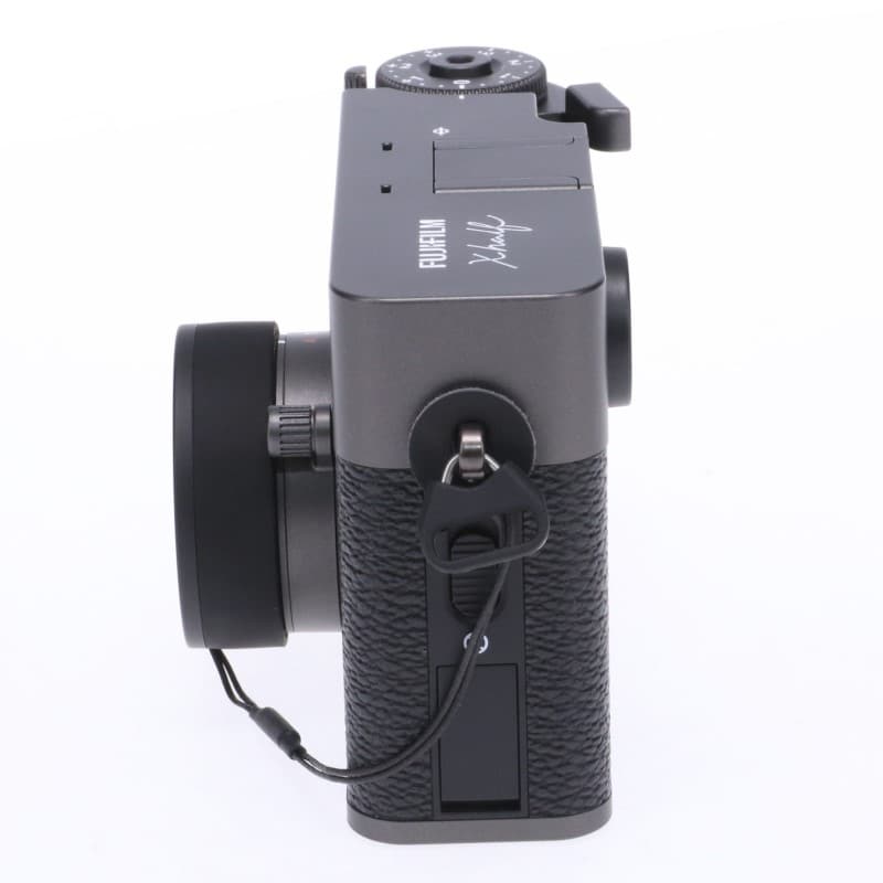 富士フイルム X half (FUJIFILM X-HF1) チャコールシルバー 中古
