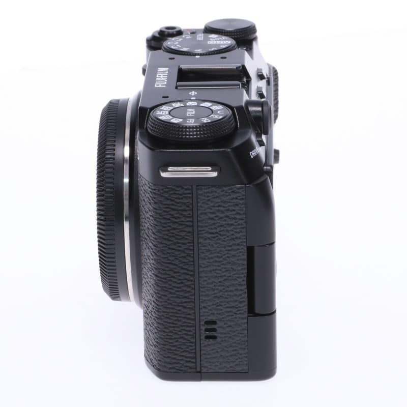 FUJIFILM X-M5 ボディ ブラック