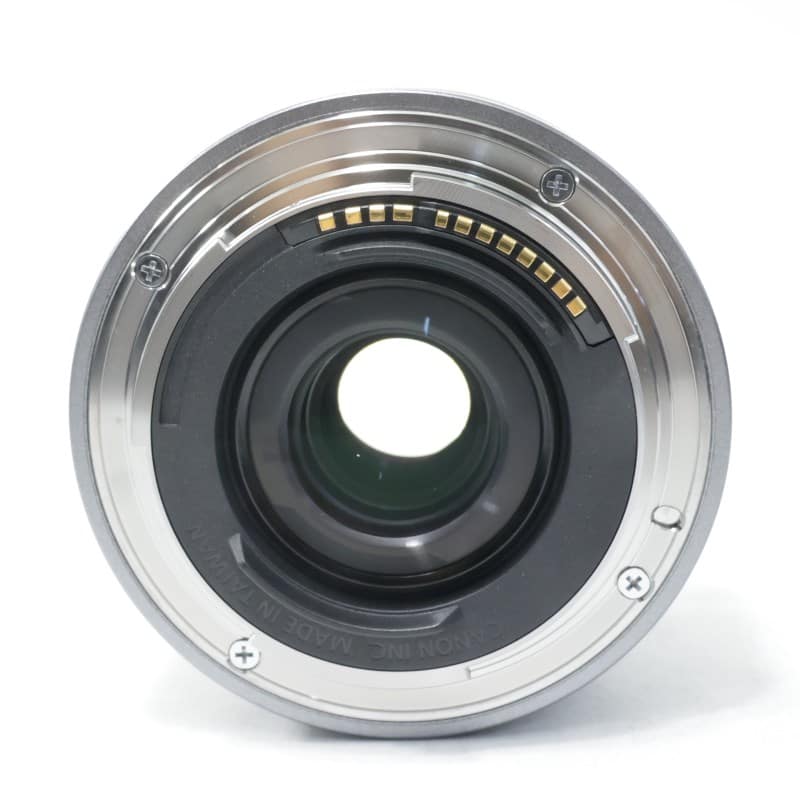 RF16mm F2.8 STM