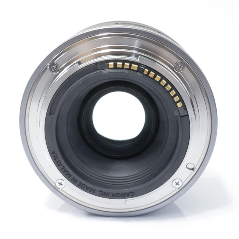 RF50mm F1.8 STM