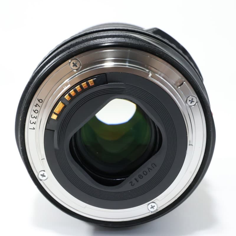 EF 24-105mm F4 L IS USM