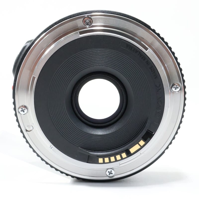 EF 40mm F2.8 STM ブラック