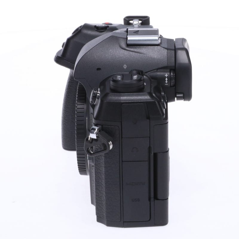 OM SYSTEM OM-1 Mark II ボディー