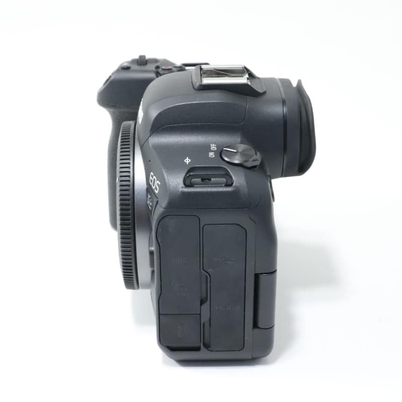 EOS R6 ボディー