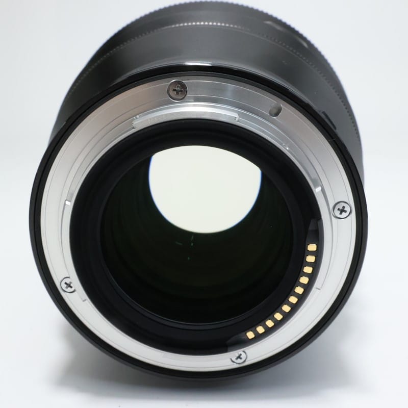 NIKKOR Z 135mm f/1.8 S Plena