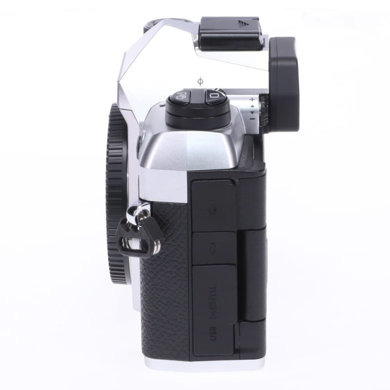 OM SYSTEM OM-5 Mark II ボディー シルバー