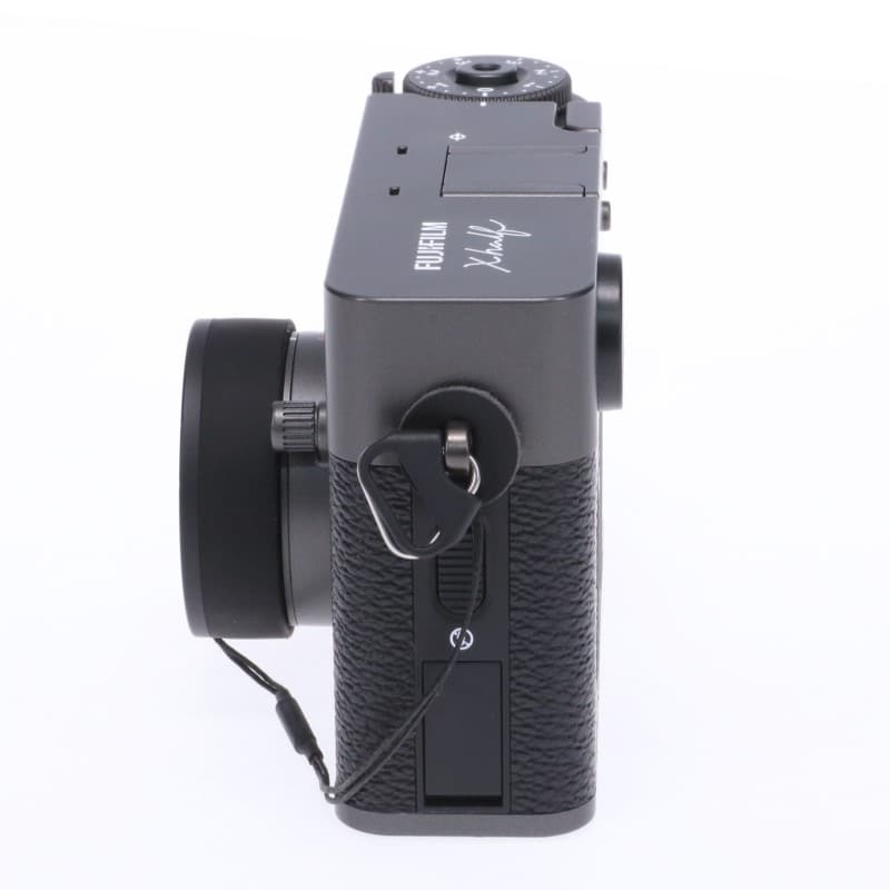 X half (FUJIFILM X-HF1) チャコールシルバー